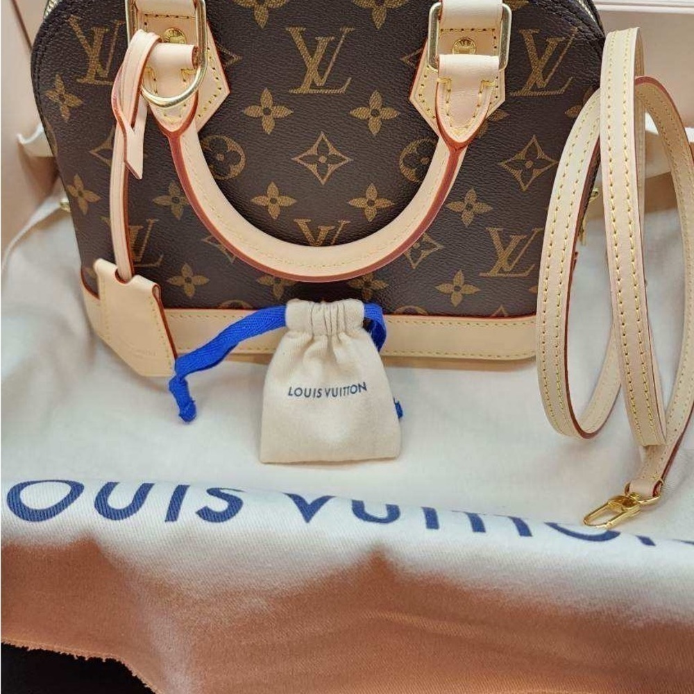 Louis Vuitton Handbag Alma AUTHENTIC NEW from France - Picture 11 of 12